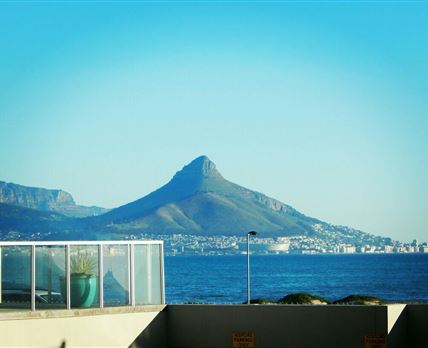 Dinamik Holiday Homes Bloubergrant