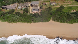Channel Rocks | Blythedale Beach Accommodation