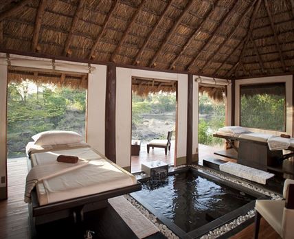 Ngerende Island Lodge