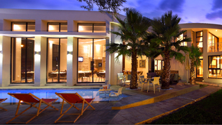 The Lakes Boutique Lodge | Silver Lakes Accommodation