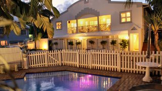 Flamingo Lodge | Umhlanga Accommodation