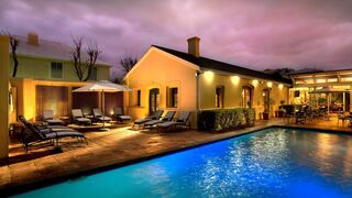 The PortsWood Hotel | V & A Waterfront Accommodation