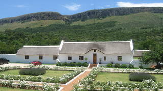 Steynshoop Valley Lodge | Hekpoort Accommodation