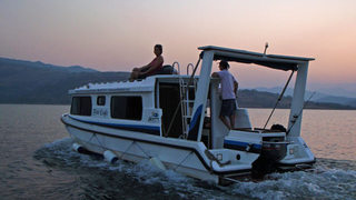 Lightleys House Boats Maguga Dam | Houseboats Piggs Peak