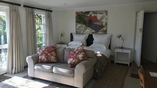Hedge House | Newlands Accommodation