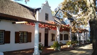 Lekkerwijn Historic Country Guest House | Accommodation Franschhoek