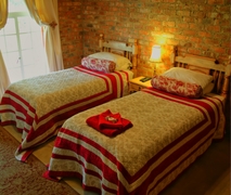 Ferndale Manor Guest House & Function Venue | Self-catering Ferndale