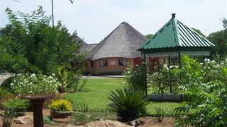 Dome Inn | Parys Lodges
