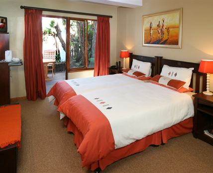 Thatchwood Country Lodge