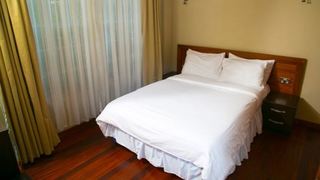 Batians Peak Serviced Apartments | Hurlingham Estate Accommodation