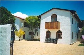 Bayside Guest Lodge | Cape to Karoo Road Trip Specials
