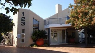 'Along-the-Bay' | Gordons Bay Accommodation