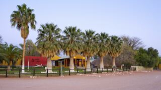 Auob Lodge | Gochas Accommodation
