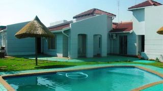 Reviera Park Guesthouse & Conference Centre | Accommodation Mahikeng