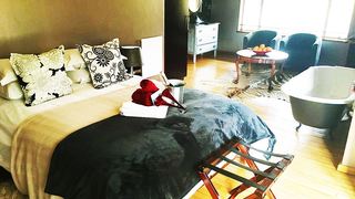 Desert Dew Guesthouse | Self-catering Three Sisters