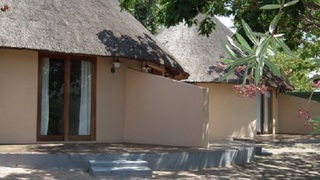 Lino's Lodge | Malelane Accommodation
