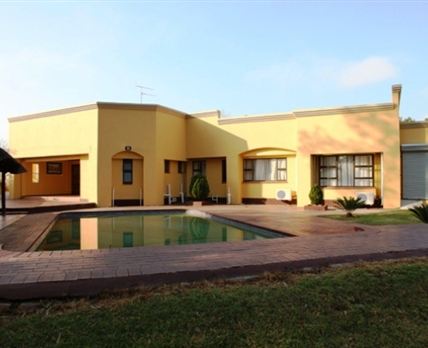 Four Trees Guesthouse
