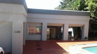 Izinga Guest House | Newcastle Accommodation