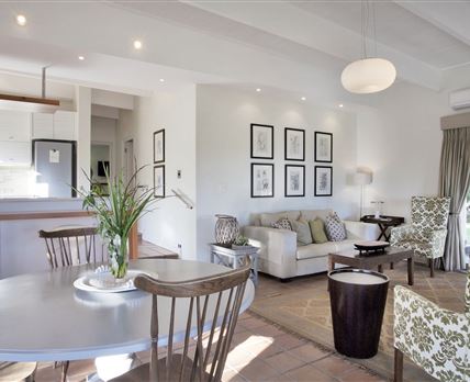 Klein Welmoed Guest House