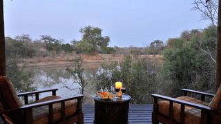 Waterbuck Lodge | Thornybush Game Reserve Accommodation