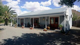 Coles Corner | Accommodation Colesberg