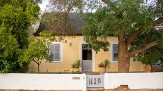 Sunflower Cottage | McGregor Accommodation