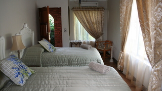 Vaal River Guest House | Accommodation Vanderbijlpark