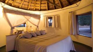 Nsefu Camp | Luangwa Parks Region Accommodation