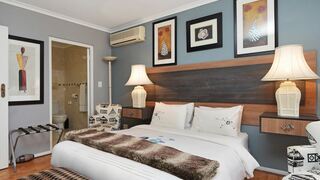 40 Winks Guest House Green Point | World Specials