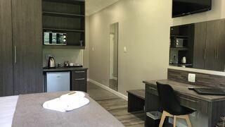 Clifton Corner Guesthouse | Lyttelton Accommodation