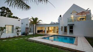 Millard Crescent Guest House | Summerstrand Accommodation