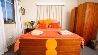 Travellers Lodge - Cape Dutch Quarters | Tulbagh Self-catering