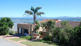 Eagle House | The Heads Self-catering