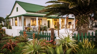 The Beachhouse | Accommodation Port Nolloth