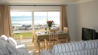 Aandvari Zeezicht | Self-catering Bloubergstrand