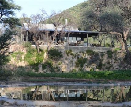 Epako Game Lodge