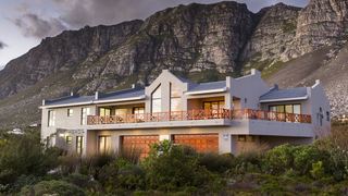Van Den Bergs Guesthouse B&B | Accommodation Bettys Bay