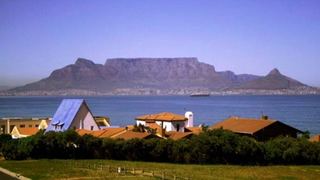 26 On Gull | Self-catering Bloubergstrand