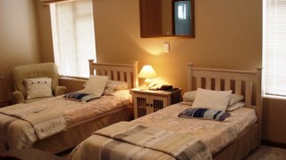 Figaro Sunset Lodge | Self-catering Constantia