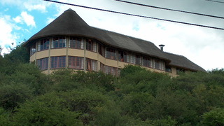 Owl and Elephant Lodge | Weenen Accommodation