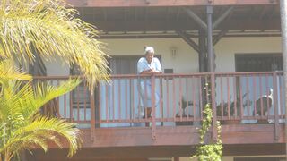 The Thatch Guest House | Bonza Bay Accommodation