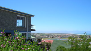 Bluebottle Guest House | Accommodation Muizenberg
