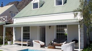 2 Paris Crescent | Franschhoek Self-catering