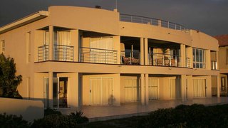 Luxury Kitesurfing Guest House | Sunset Beach Accommodation