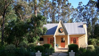 March Hare Cottage | Stormsriver Village Accommodation