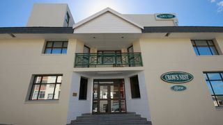 Beachfront Lodges Group Trading as Crows Nest | Humewood Accommodation