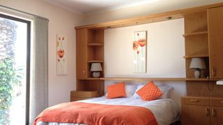 Eagle Lodge | Table View Accommodation