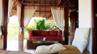 Equator Villa | Manda Island Self-catering