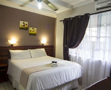 Aristo Manor Self-Catering Accommodation
