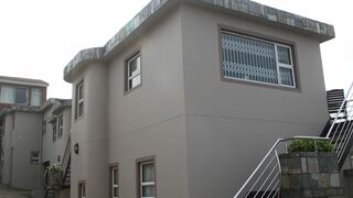 Lisa's Guesthouse | The Bluff Accommodation